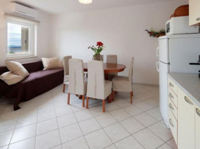 Modern apartment in Dramalj near the sea